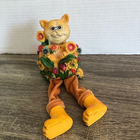 Vtg Orange Cat Figurine with Floral Accents - Picture 9 of 12